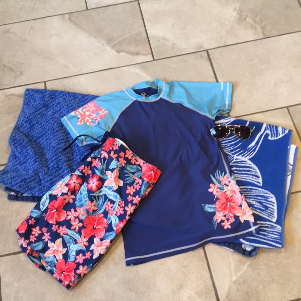 Burnside 2-Piece Swimsuit